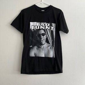 BAD BUNNY TEE